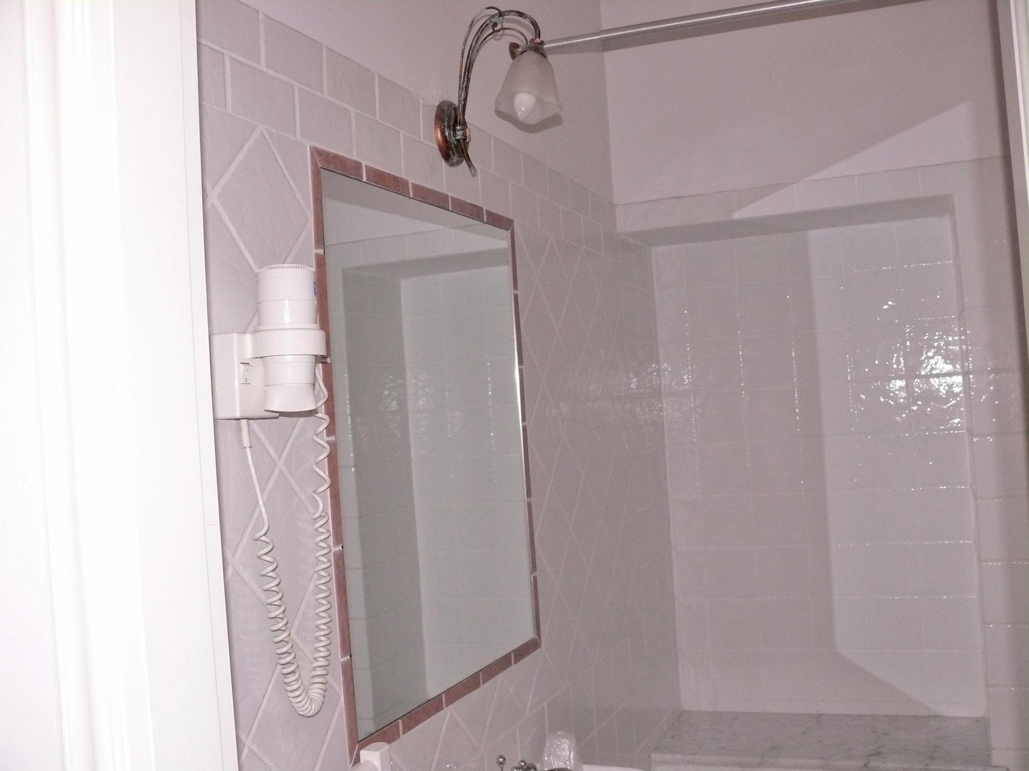 Michelangiolo Apartahotel