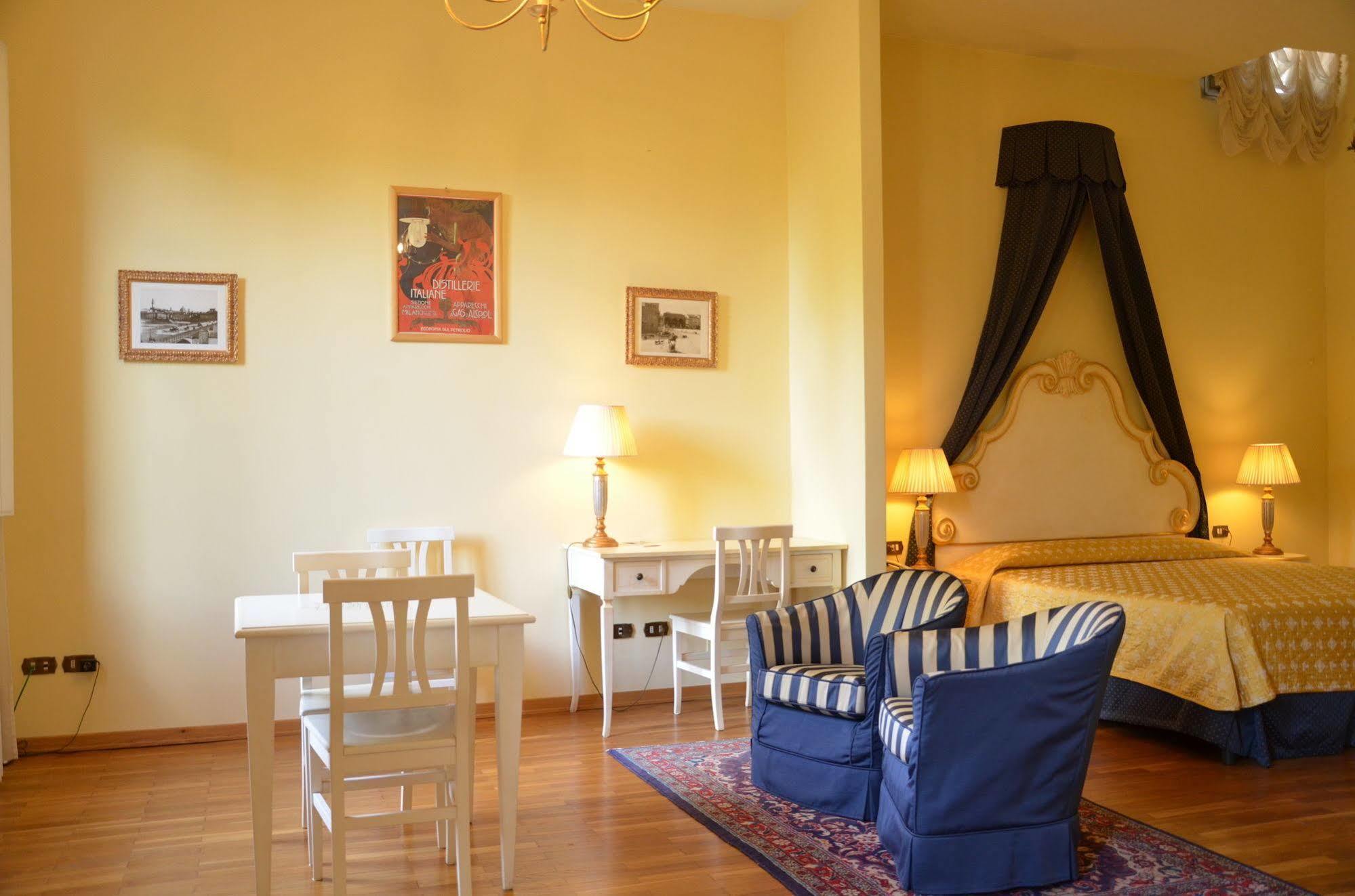 Apartahotel Michelangiolo 3*