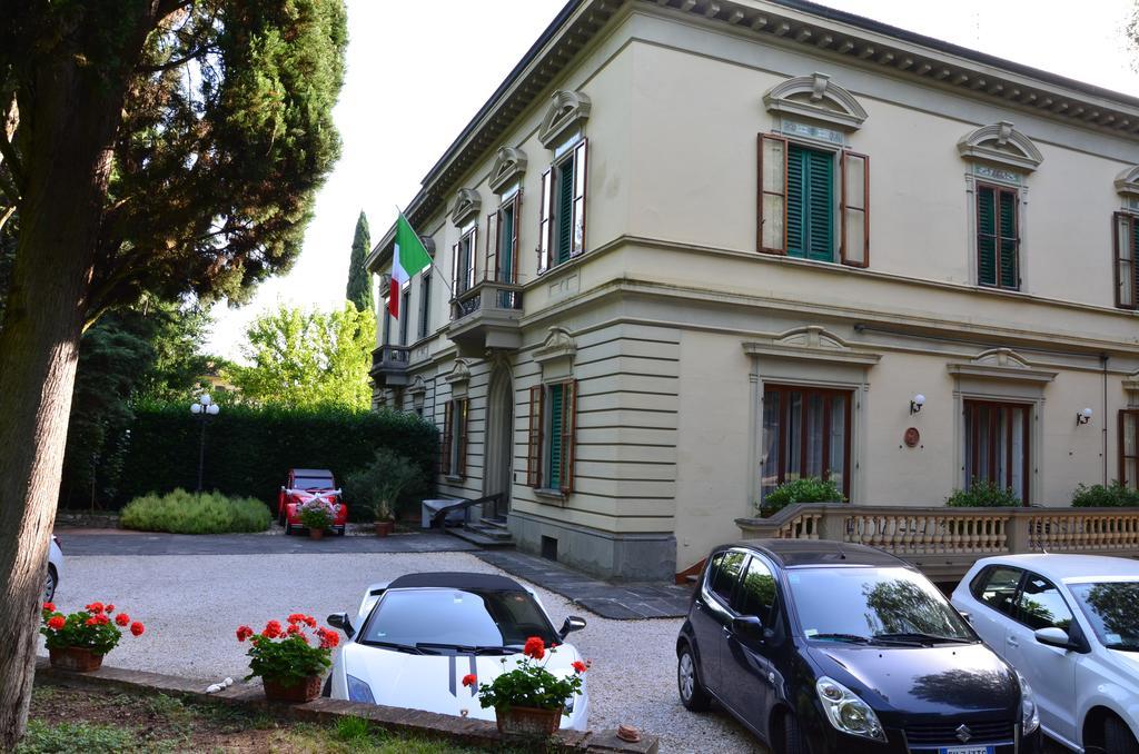 Apartahotel Michelangiolo 3*